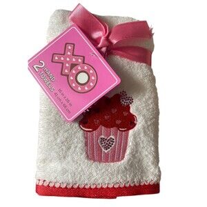 XO Cupcake Hand Towels Set of 2 Pink Red White Valentine Kitchen Towels 16x26
